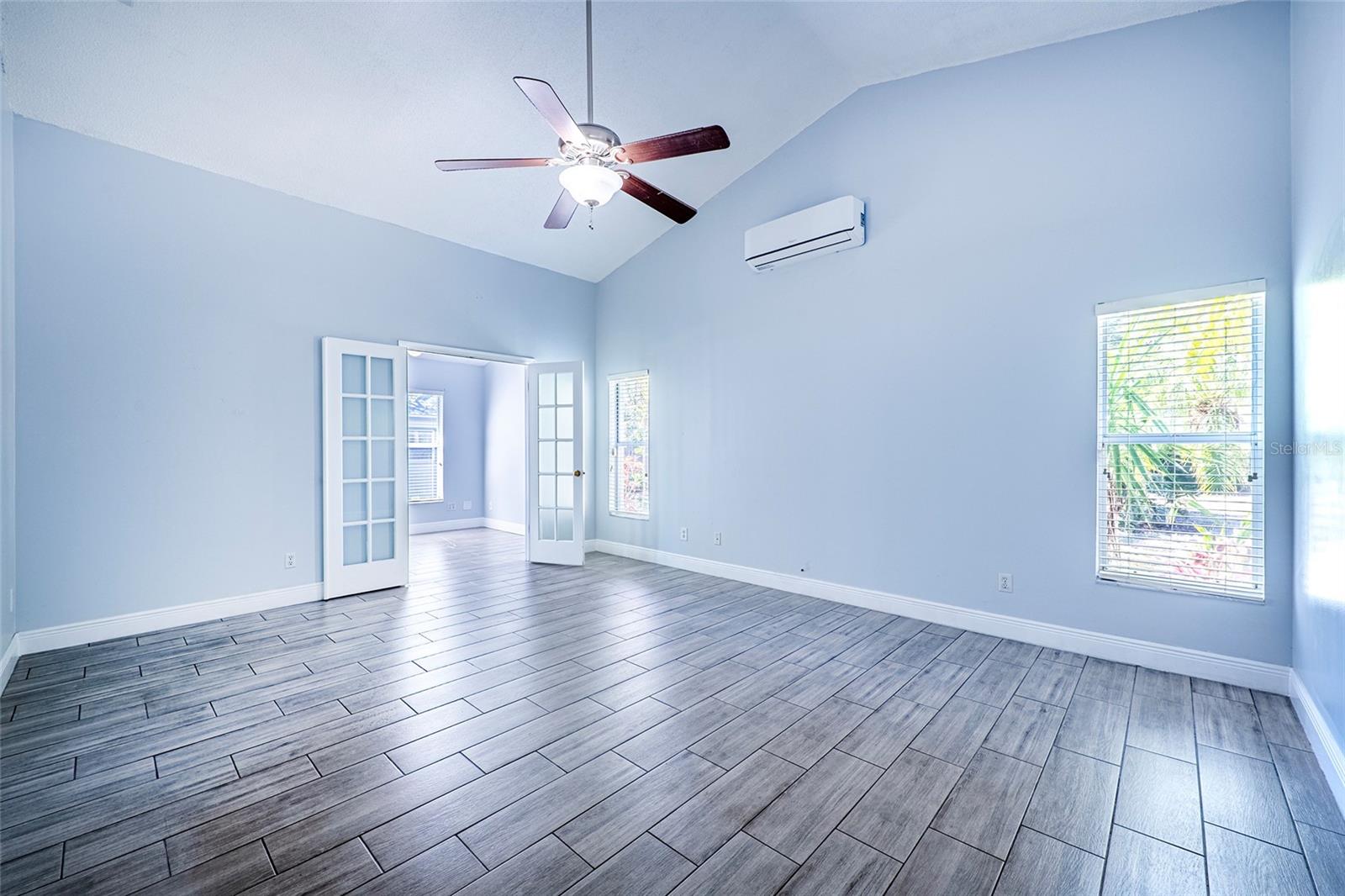 HAMMOCK WOODS UNIT II - Residential