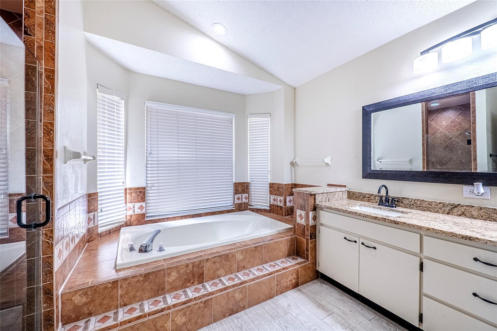 HAMMOCK WOODS UNIT II - Residential