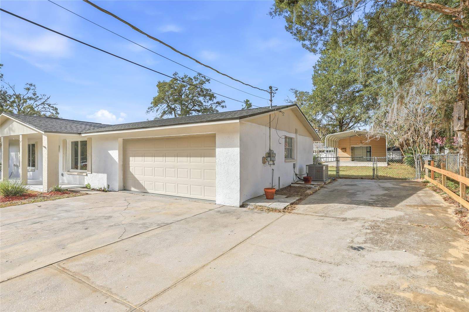 HICKORY HILL ACRES - Residential