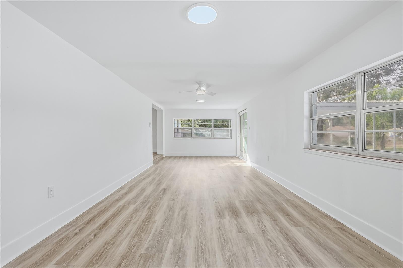 HICKORY HILL ACRES - Residential