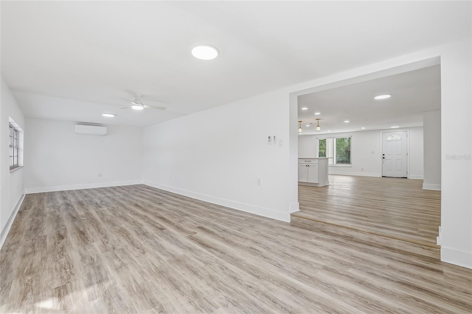 HICKORY HILL ACRES - Residential