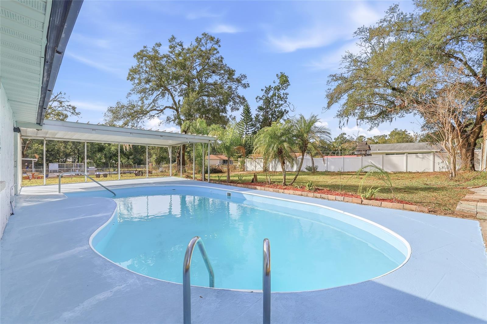 HICKORY HILL ACRES - Residential