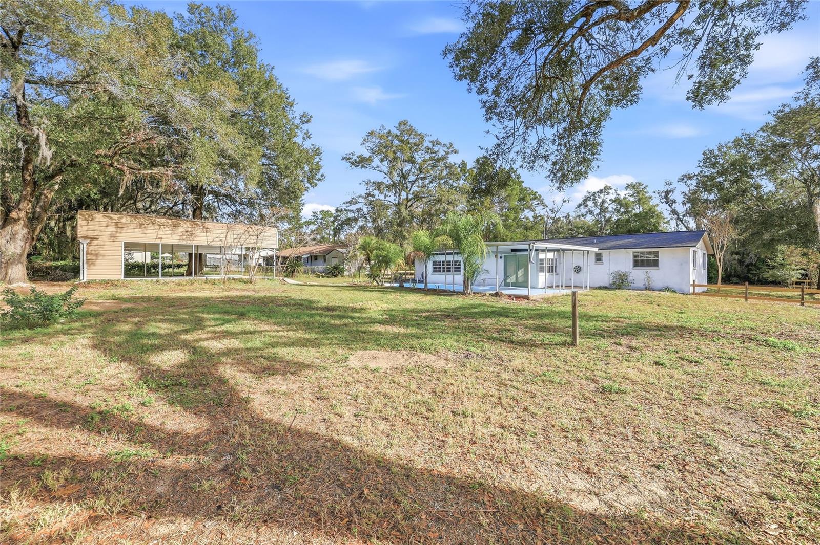 HICKORY HILL ACRES - Residential
