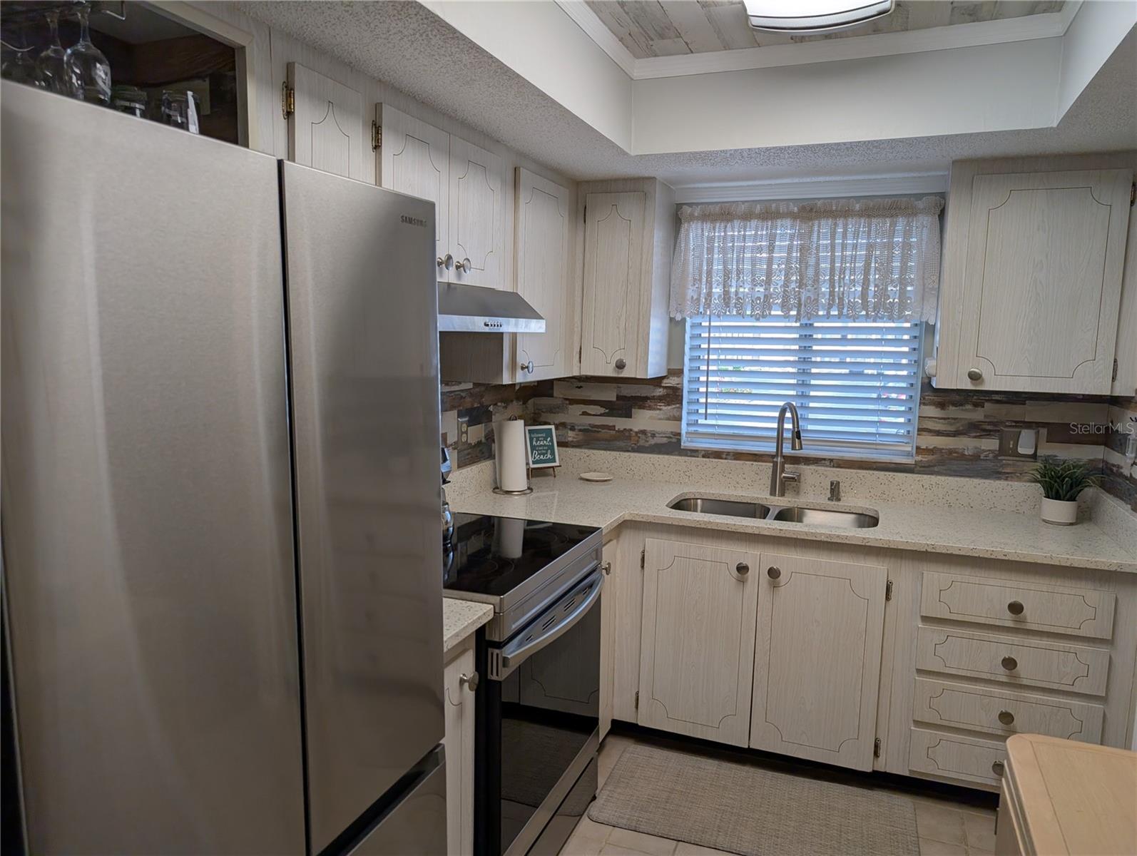 3568 LAKE BAYSHORE DRIVE K-205