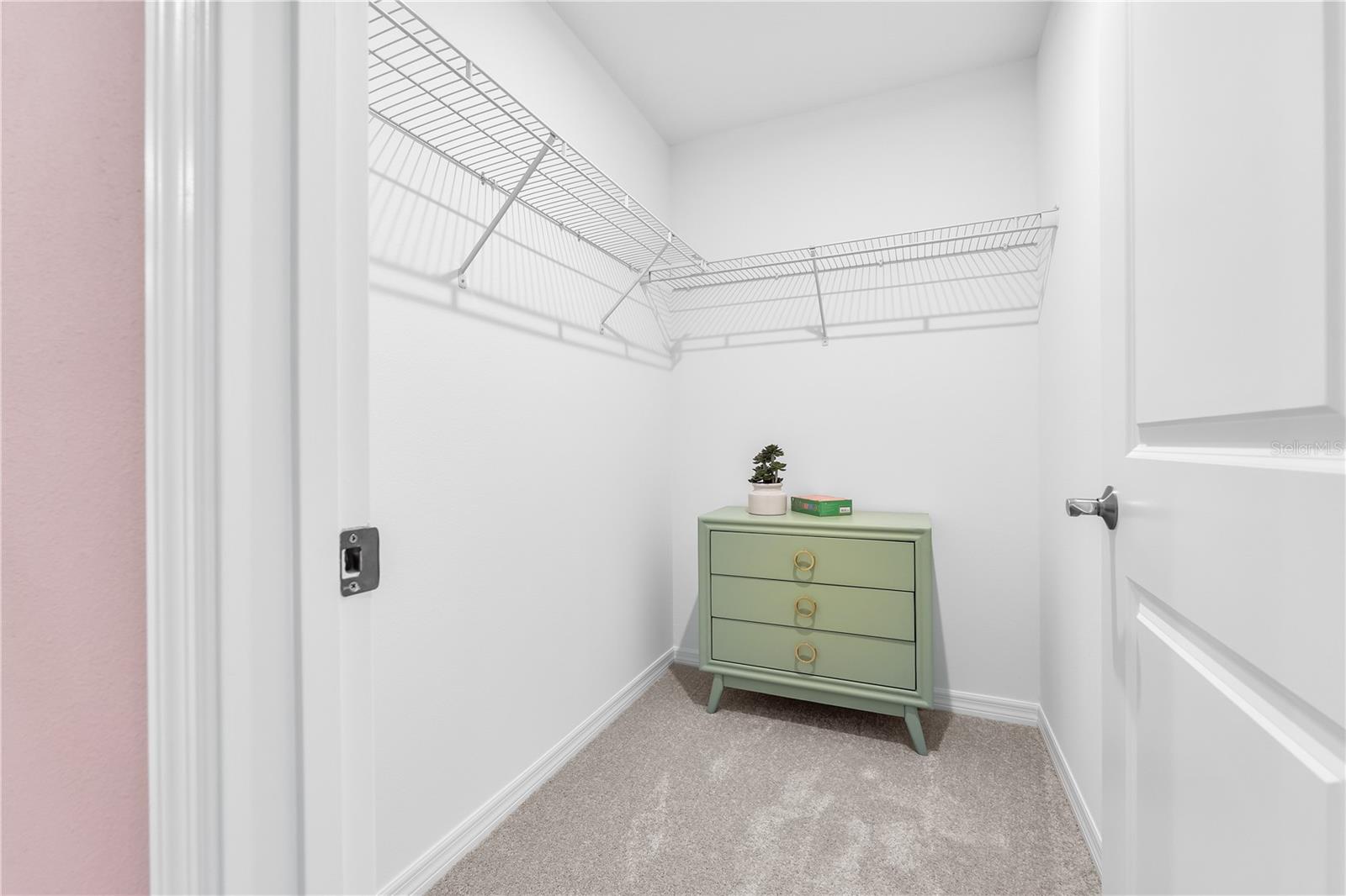 OAKFIELD TRAILS - Residential