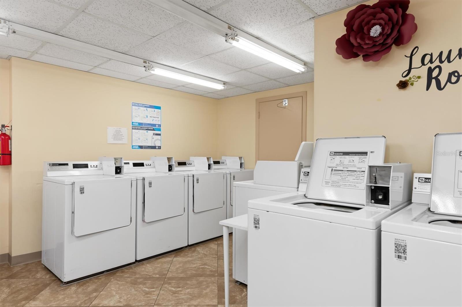 ESSEX HOUSE - Residential