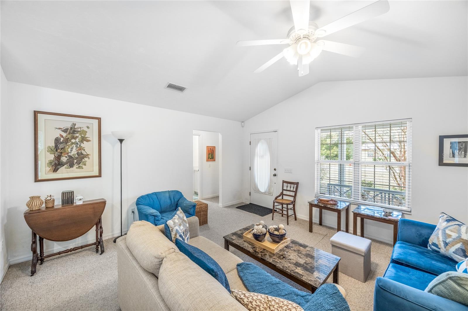 BRONSON SQUARE - Residential