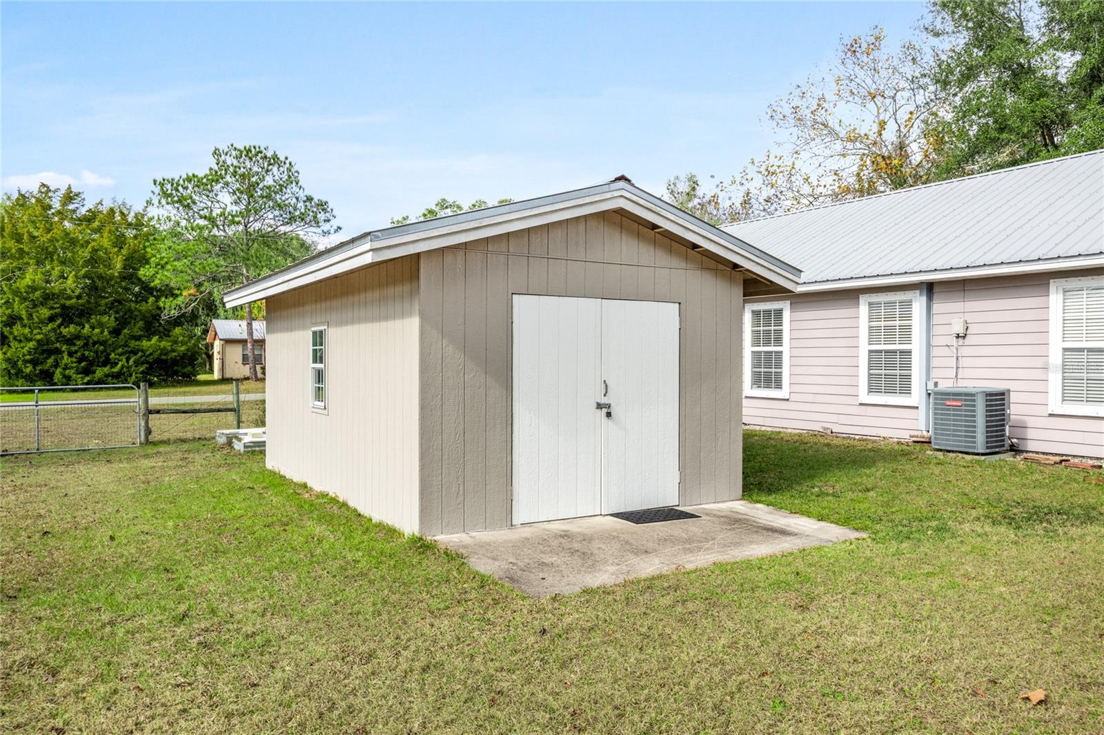 BRONSON SQUARE - Residential