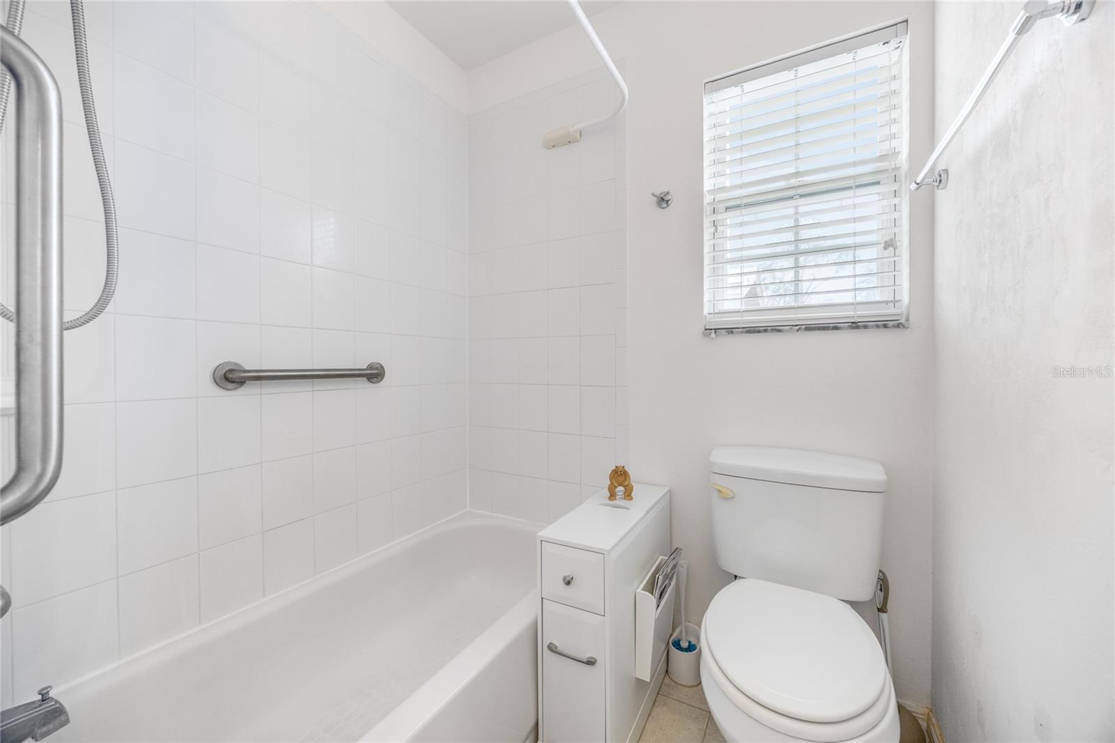 BRONSON SQUARE - Residential