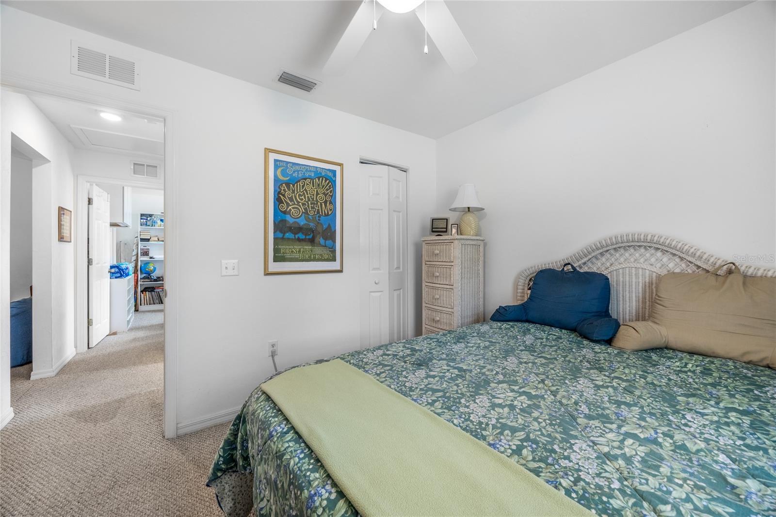 BRONSON SQUARE - Residential