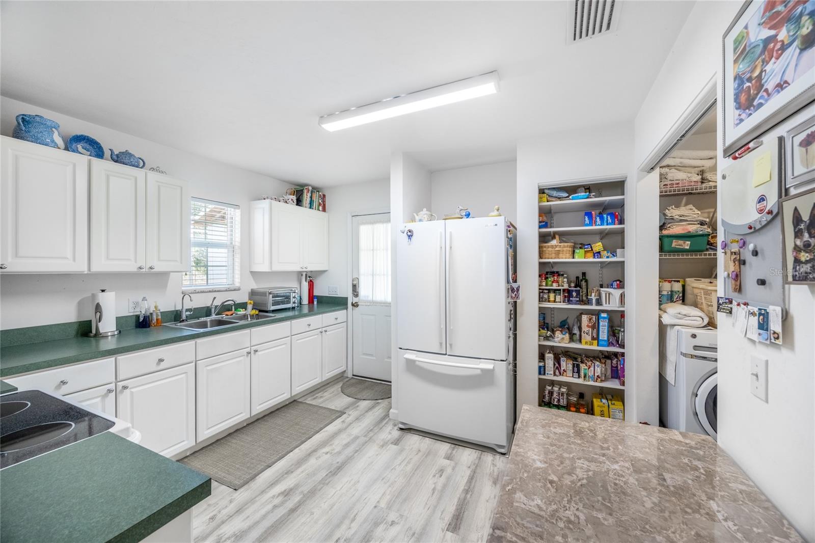 BRONSON SQUARE - Residential