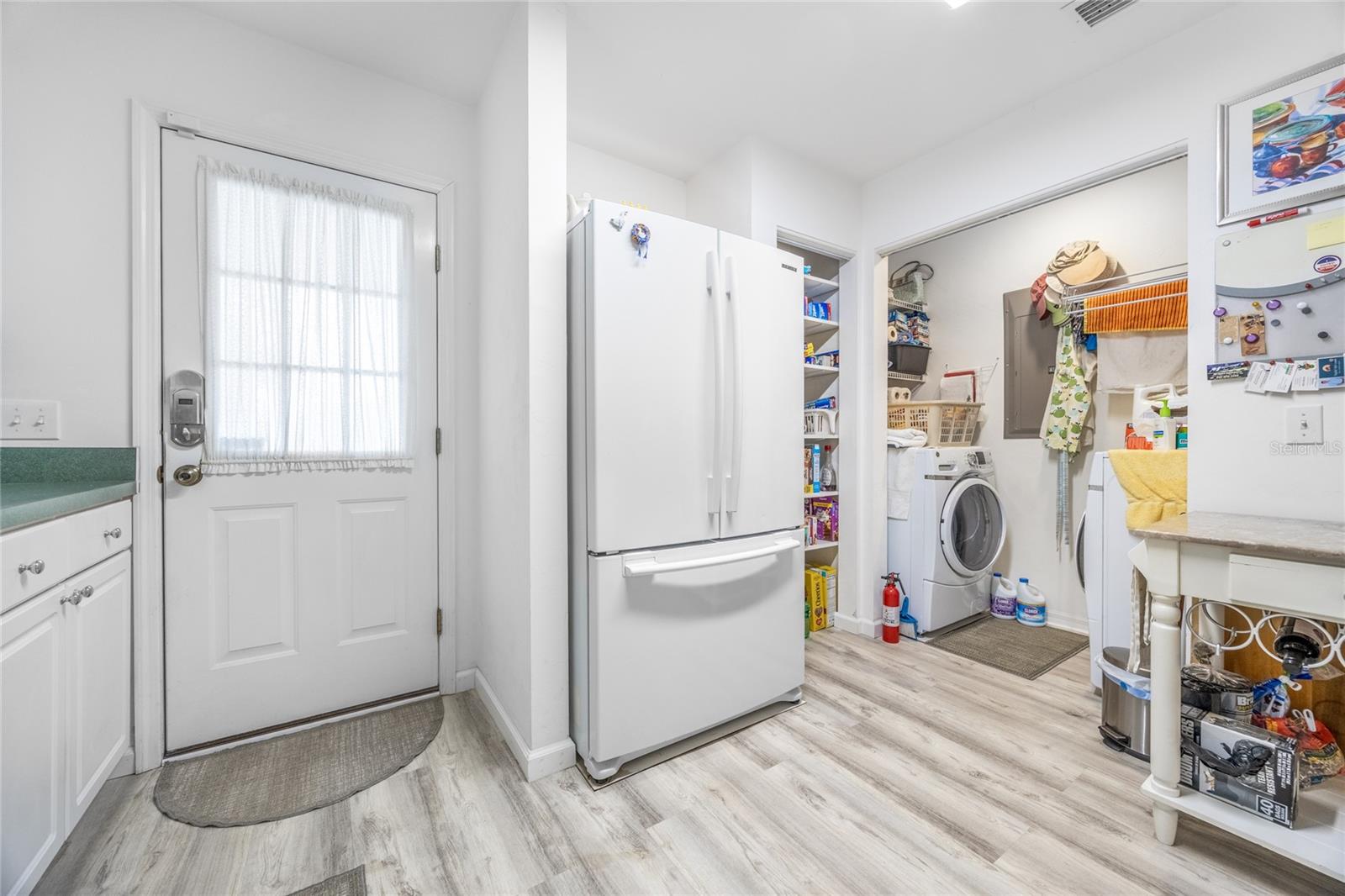 BRONSON SQUARE - Residential