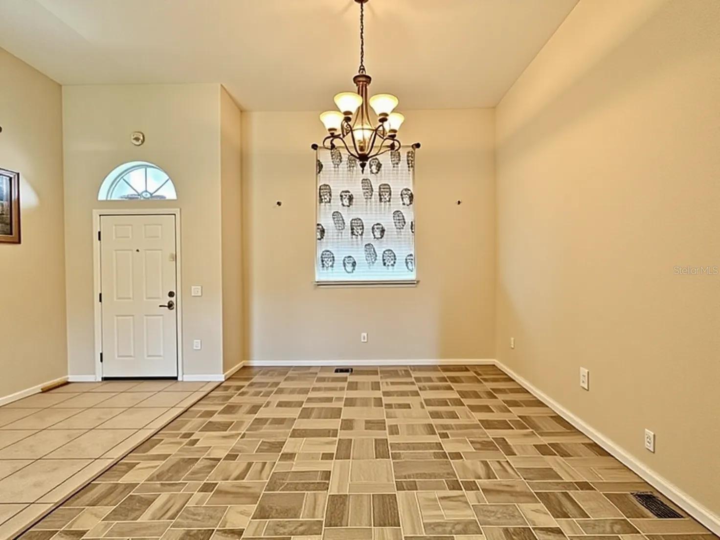 FOUNTAINS/GOLF PARK - Residential