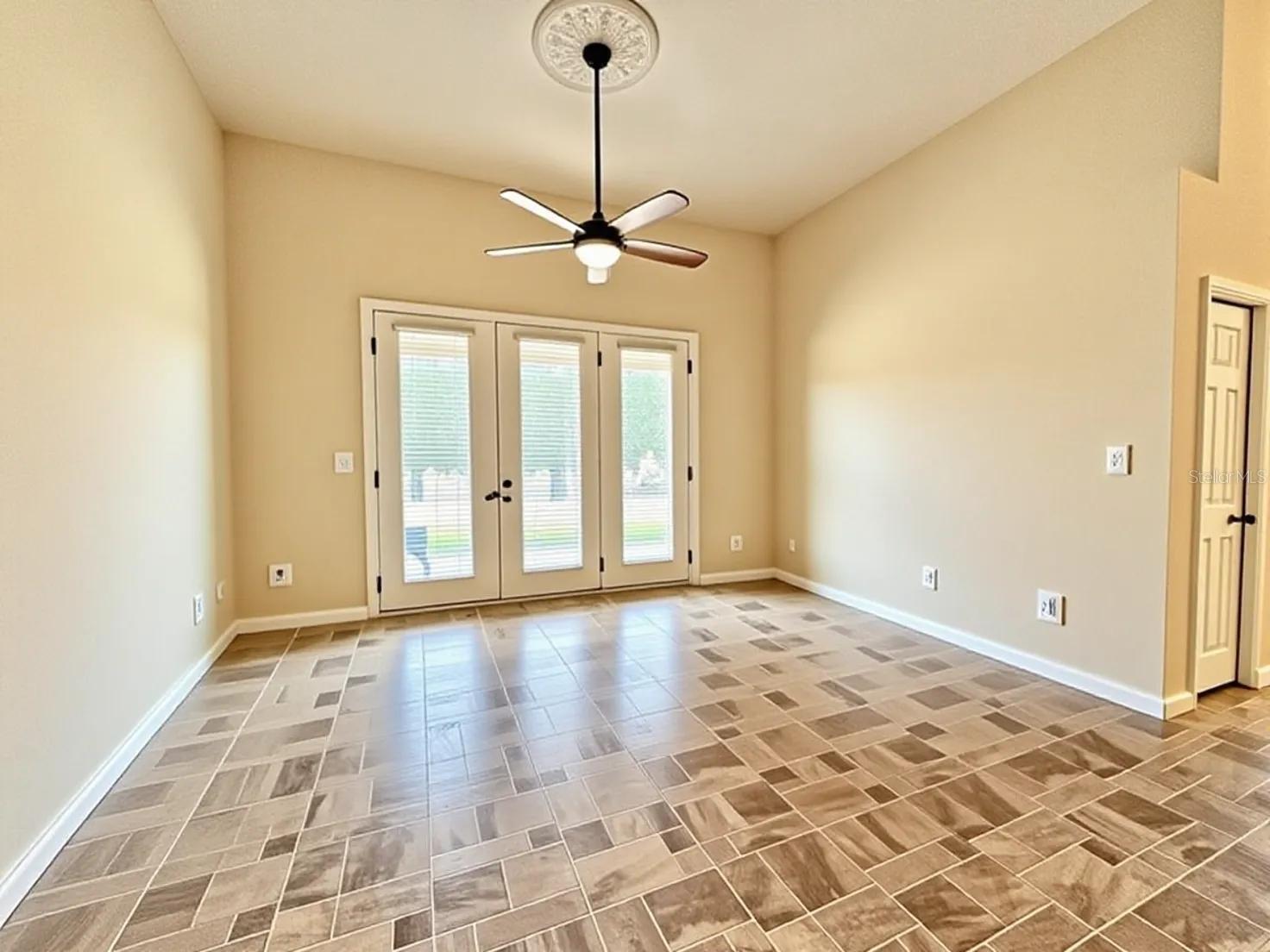 FOUNTAINS/GOLF PARK - Residential