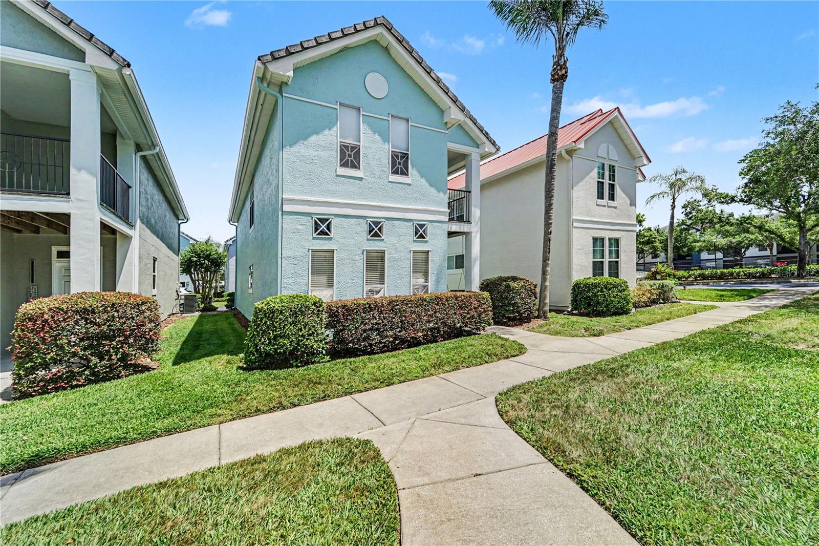 THE VILLAS AT CARROLLWOOD CONDO - Residential
