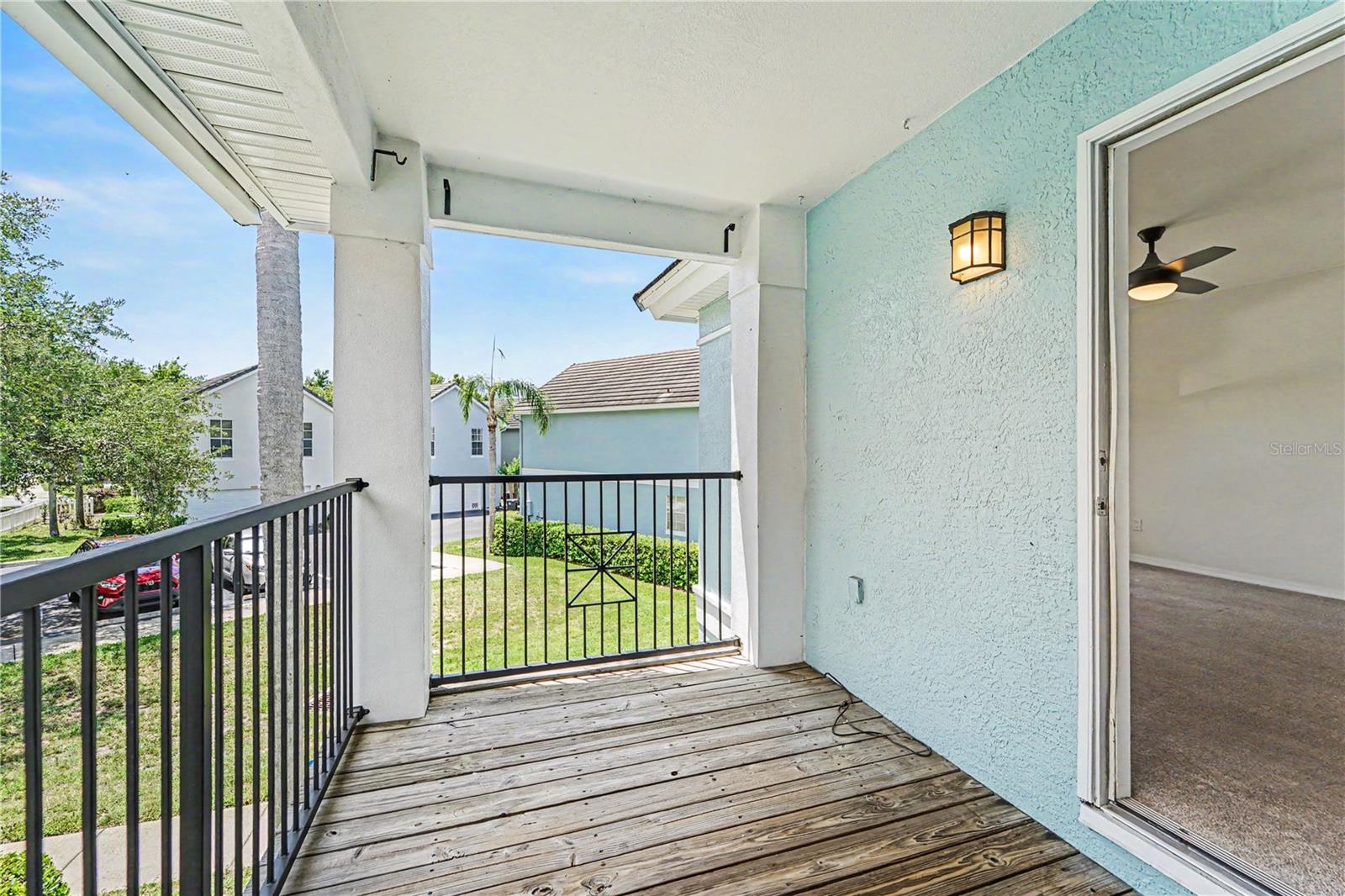 THE VILLAS AT CARROLLWOOD CONDO - Residential