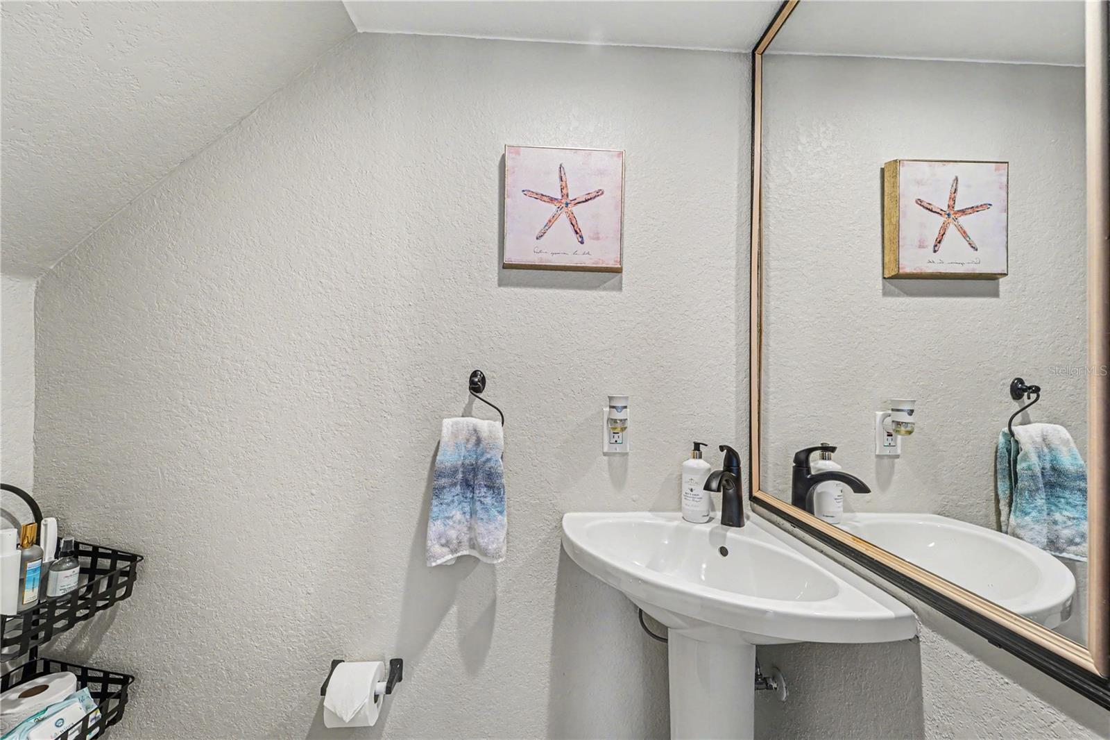 THE VILLAS AT CARROLLWOOD CONDO - Residential
