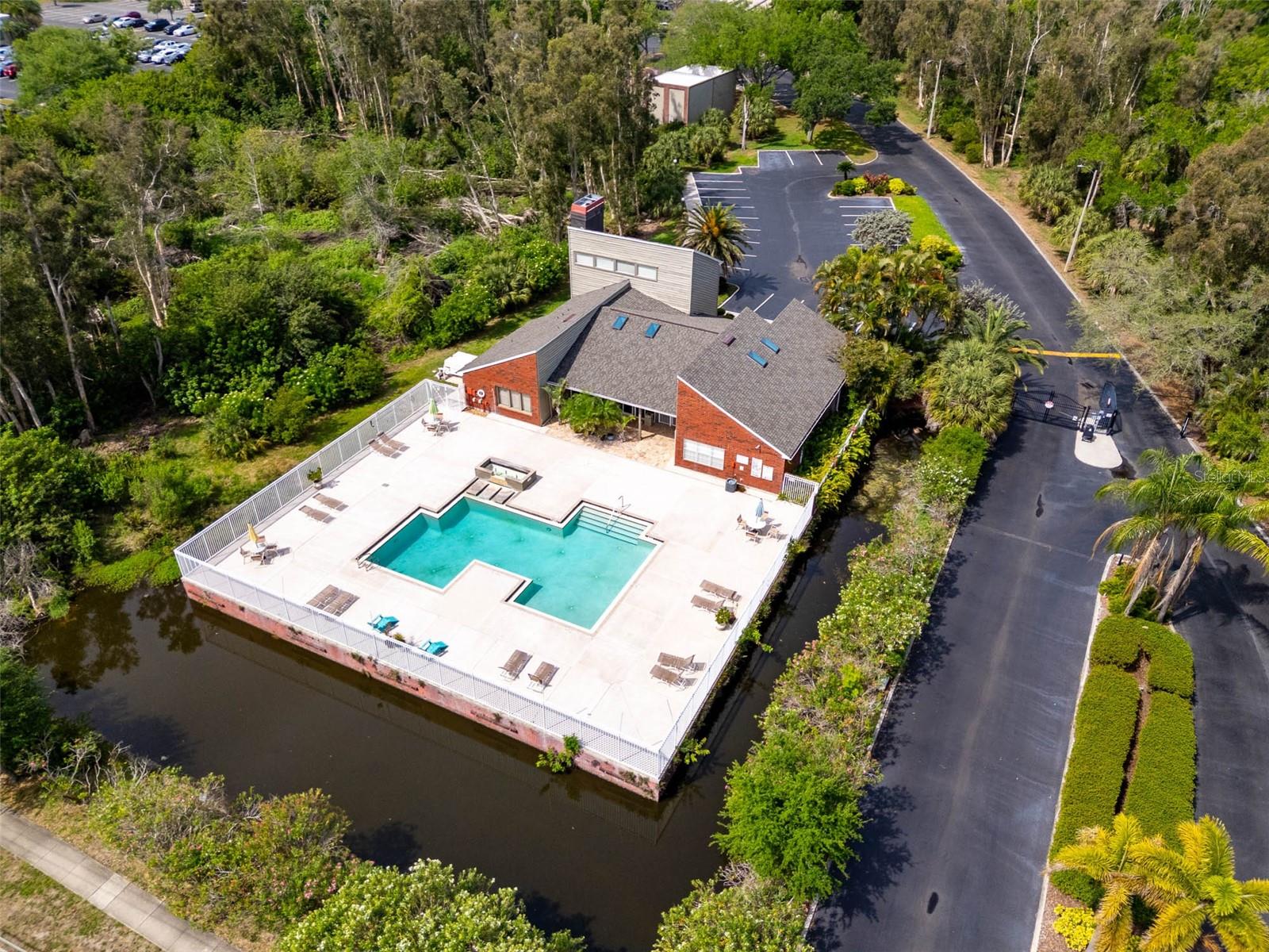 ENCLAVE AT ST PETERSBURG - Residential