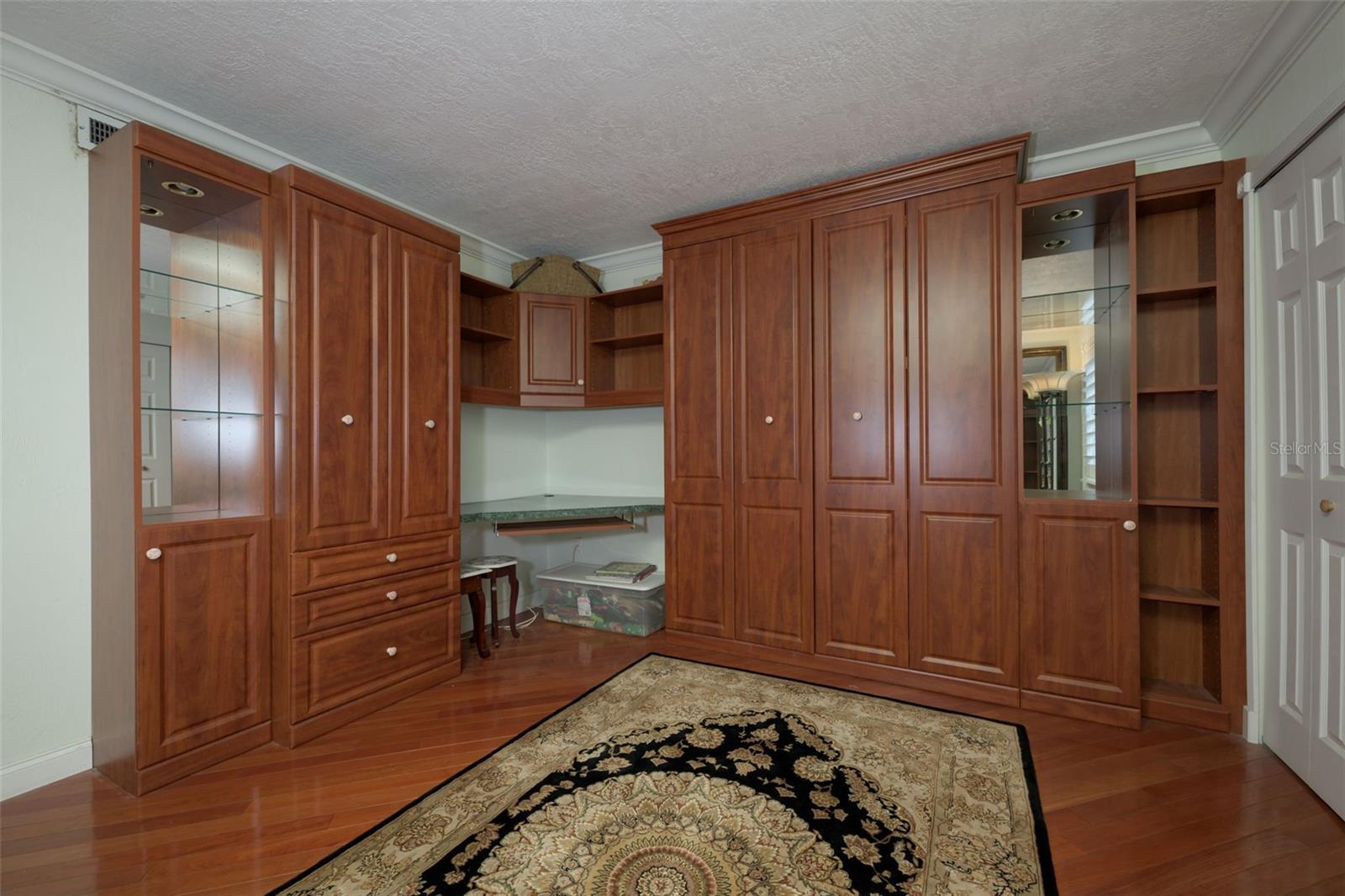 OCEAN MARINA CONDO PH I - Residential