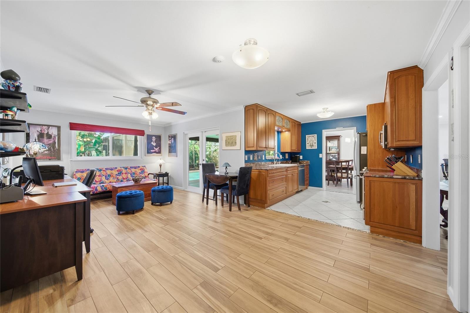 CASA DEL SOL FIFTH UNIT - Residential