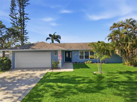 Photo of 2904 Norwich Drive W, Bradenton, FL 34205 (MLS # TB8486552)