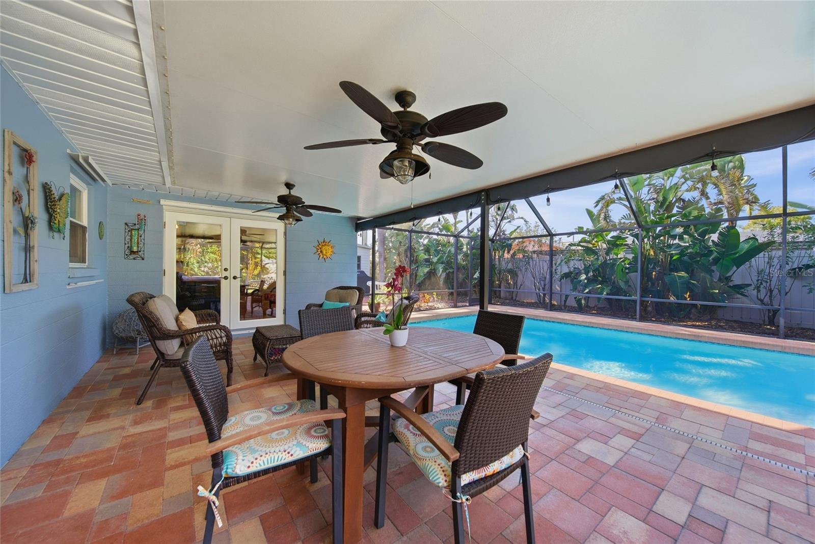 CASA DEL SOL FIFTH UNIT - Residential