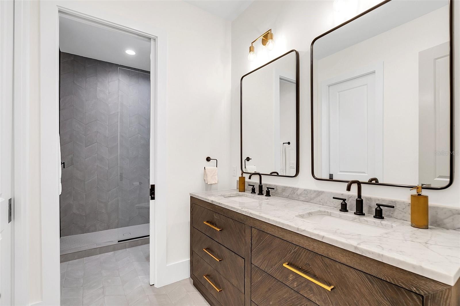 WINTER PARK HEIGHTS - Residential