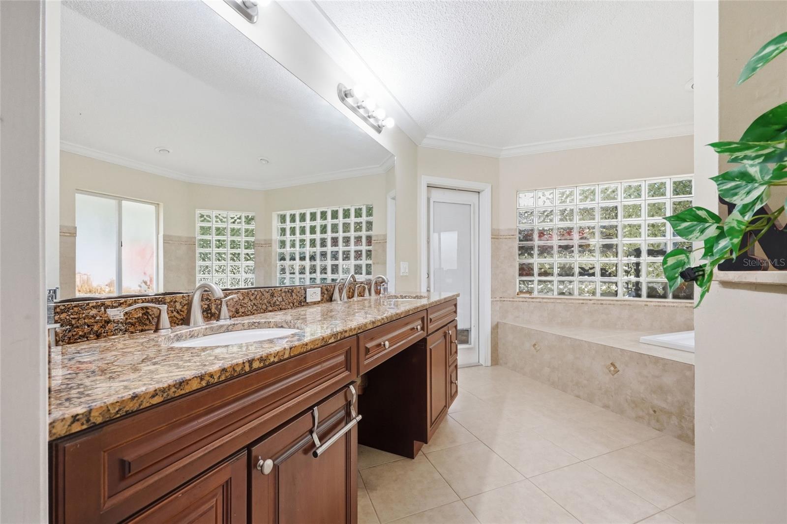 GREEN ACRES ADD - Residential