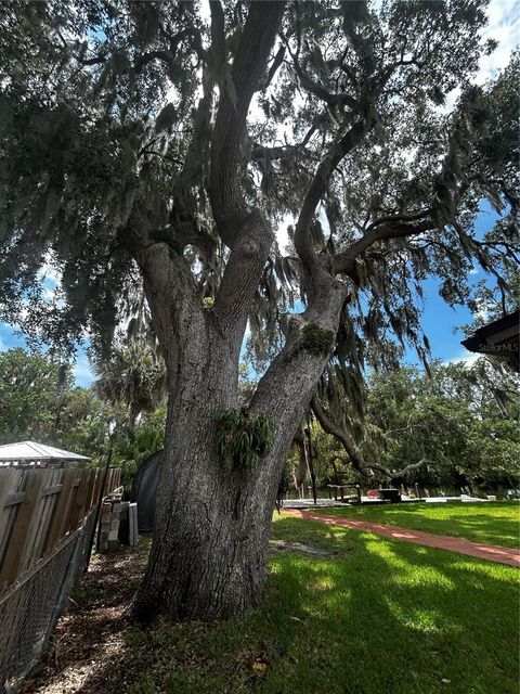 Tiny photo for 2380 N Watersedge Drive, Crystal River, FL 34429 (MLS # G5098933)