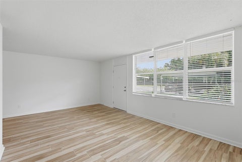 4720 Locust Street Ne 120, St Petersburg, FL 33703