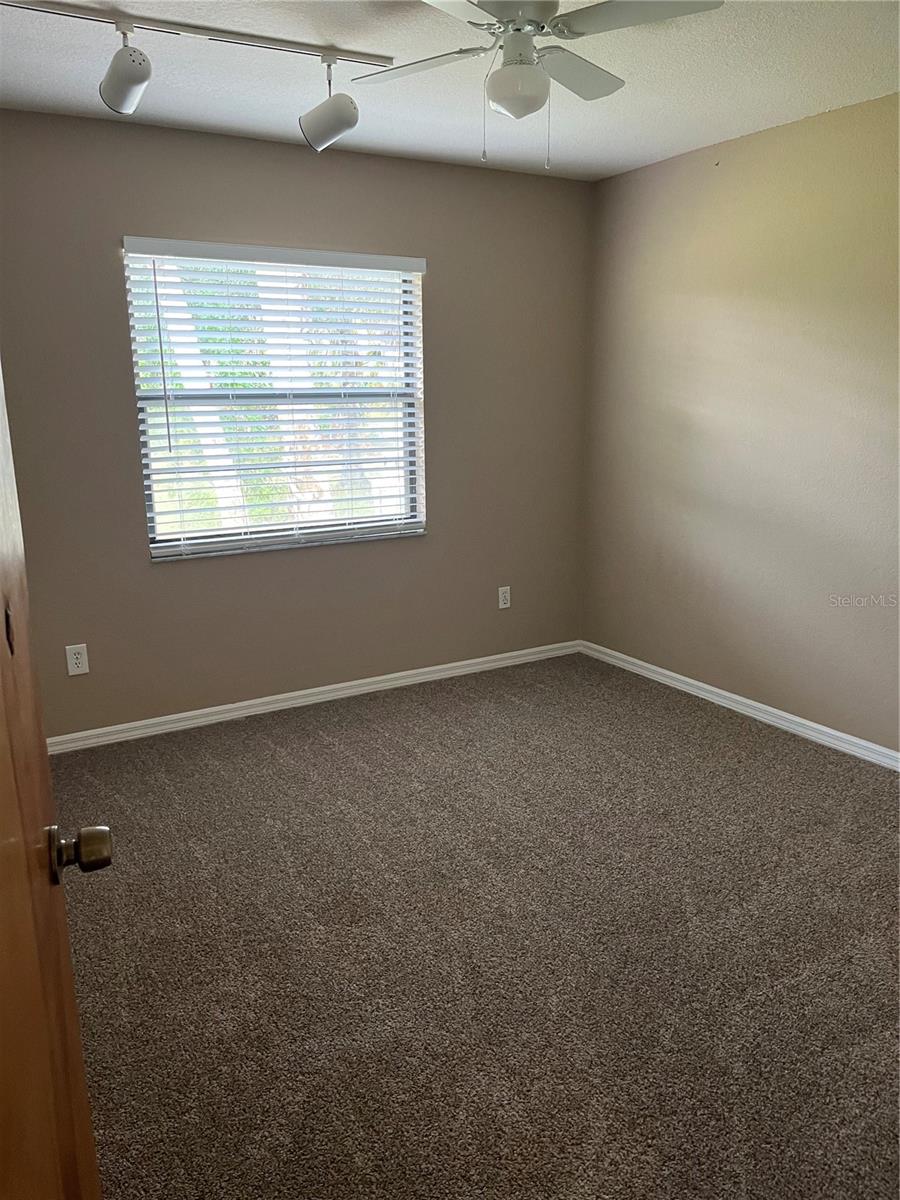 PORT CHARLOTTE SUB 09 - Residential Lease