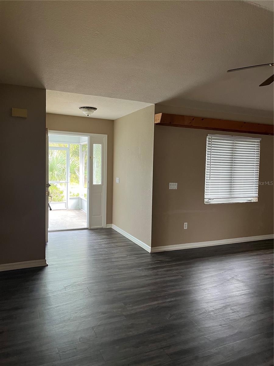 PORT CHARLOTTE SUB 09 - Residential Lease