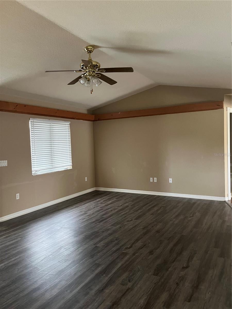 PORT CHARLOTTE SUB 09 - Residential Lease