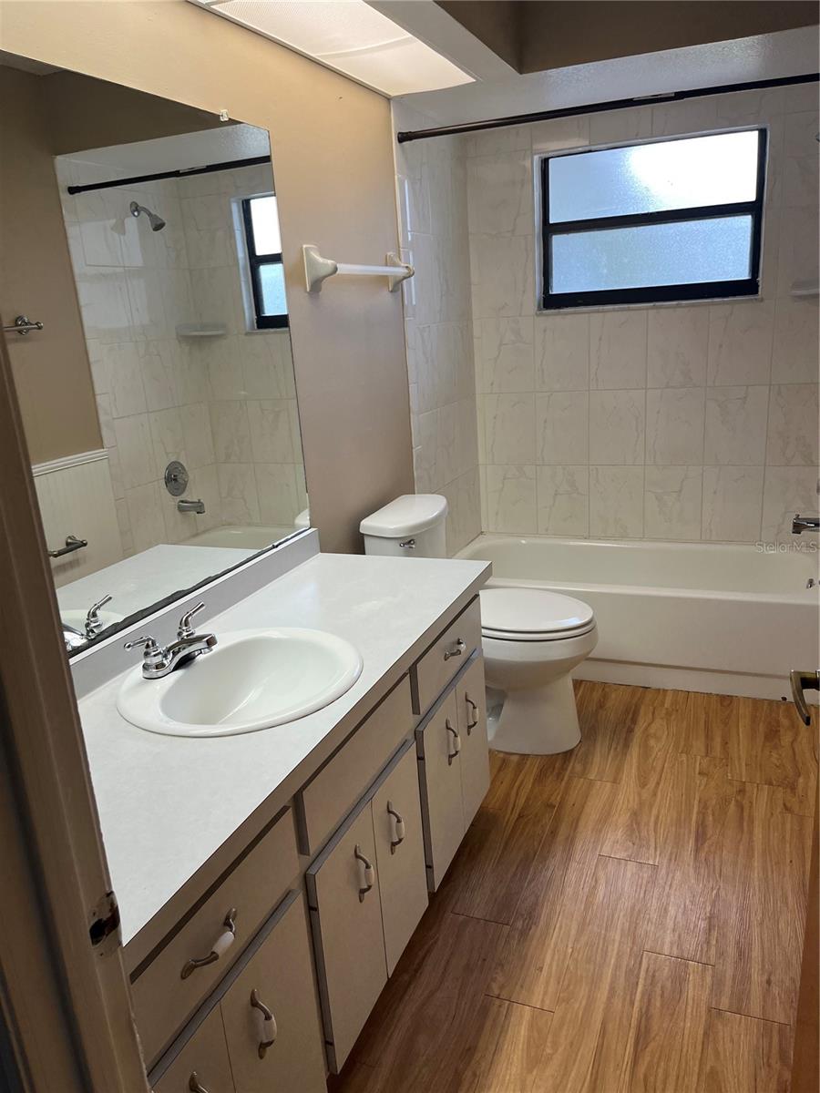 PORT CHARLOTTE SUB 09 - Residential Lease