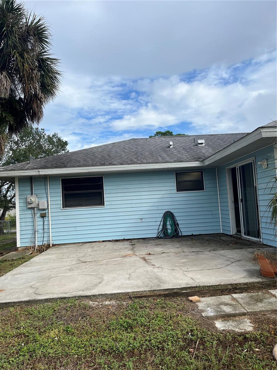 PORT CHARLOTTE SUB 09 - Residential Lease