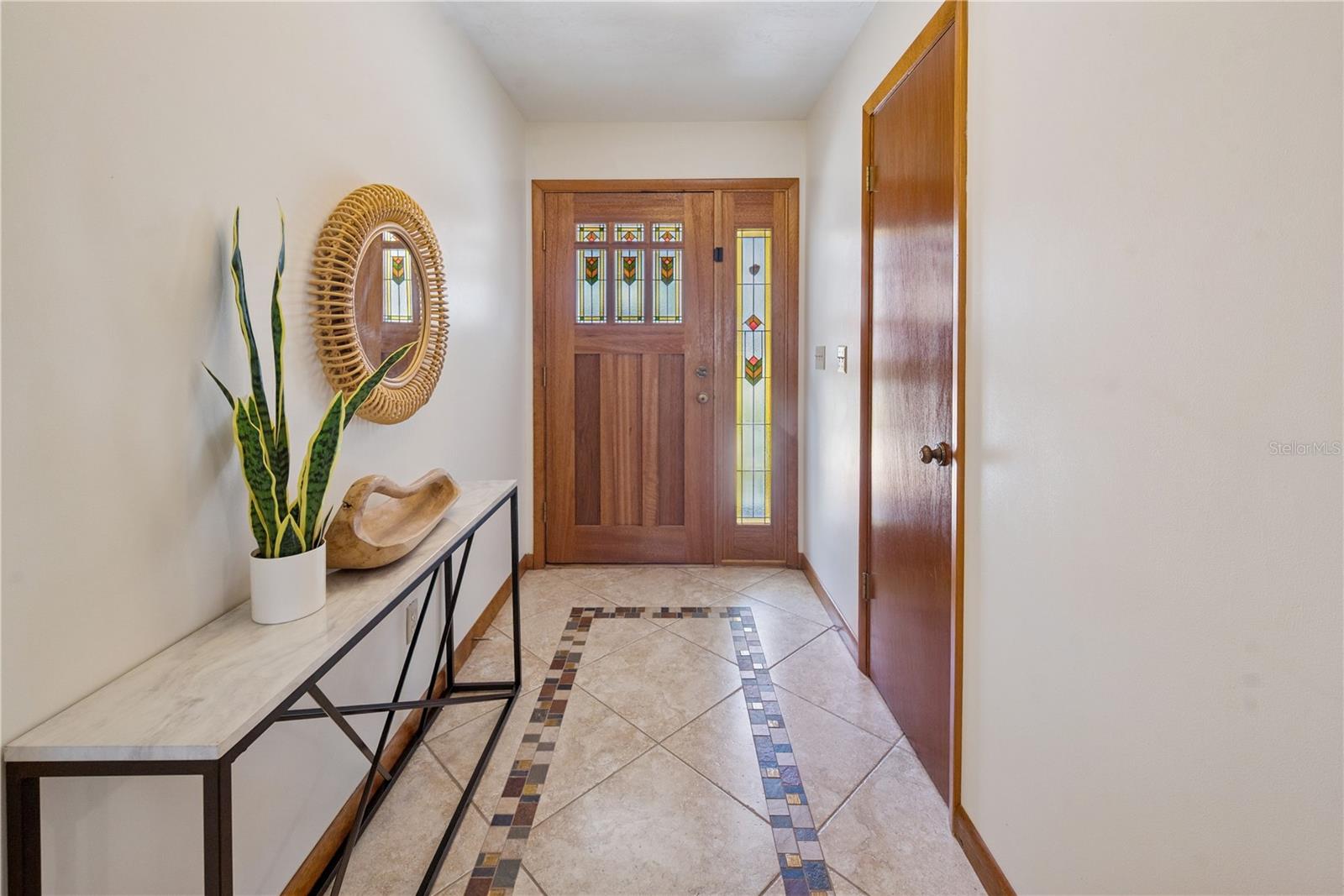 SEMINOLE RIDGE #4 - Residential