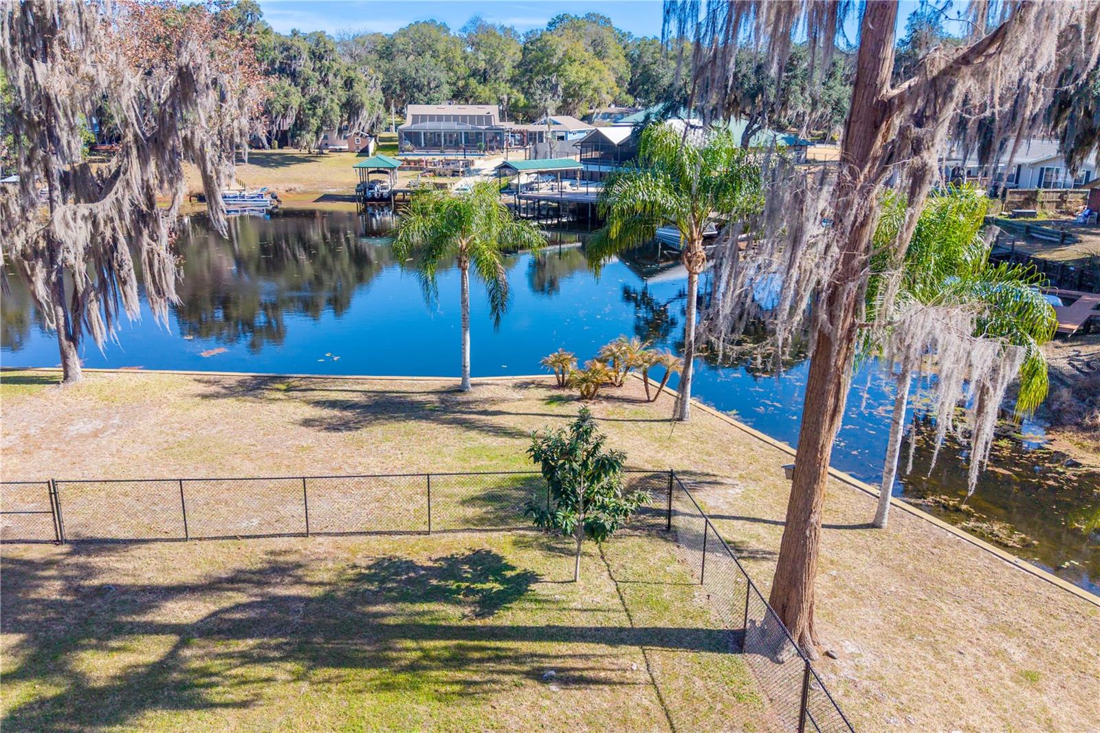 SEMINOLE RIDGE #4 - Residential