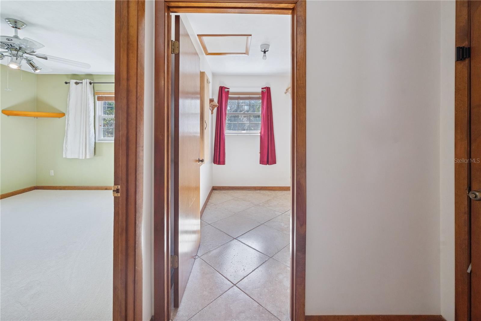 SEMINOLE RIDGE #4 - Residential