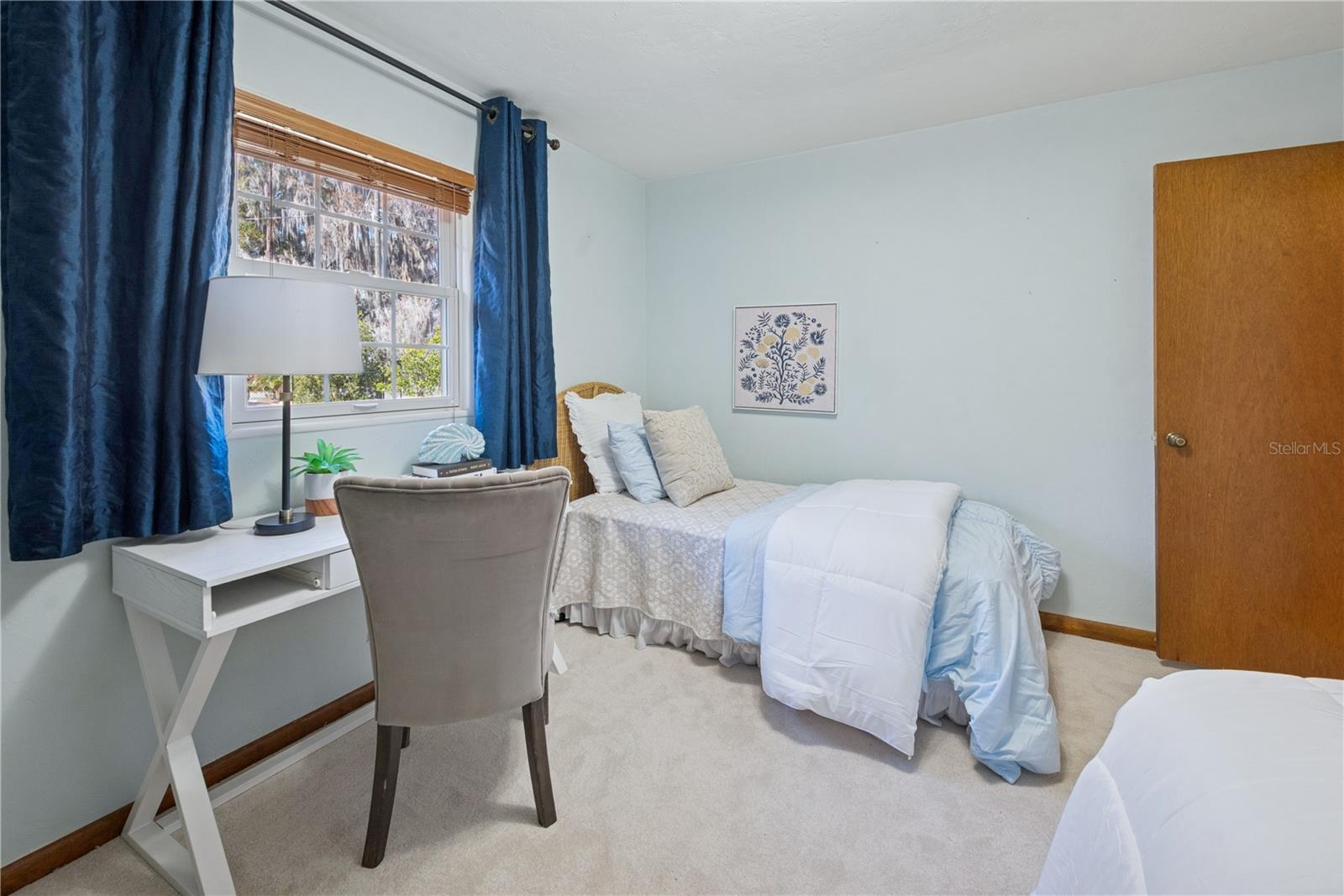 SEMINOLE RIDGE #4 - Residential