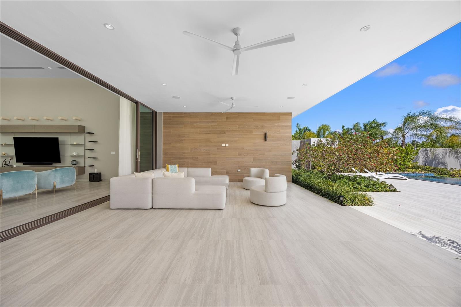 THE ISLES AT DORADO BEACH - Residential