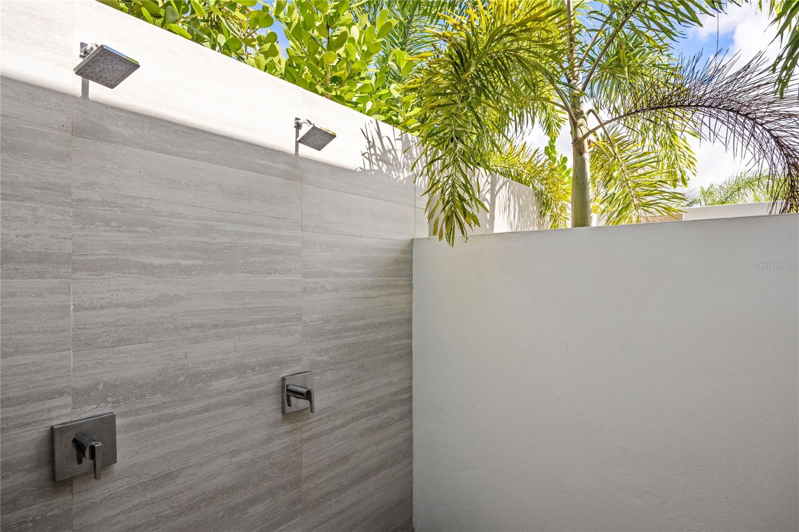 THE ISLES AT DORADO BEACH - Residential