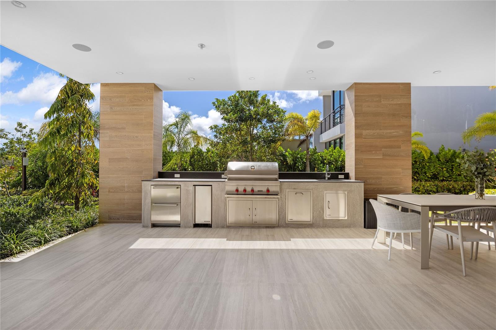 THE ISLES AT DORADO BEACH - Residential