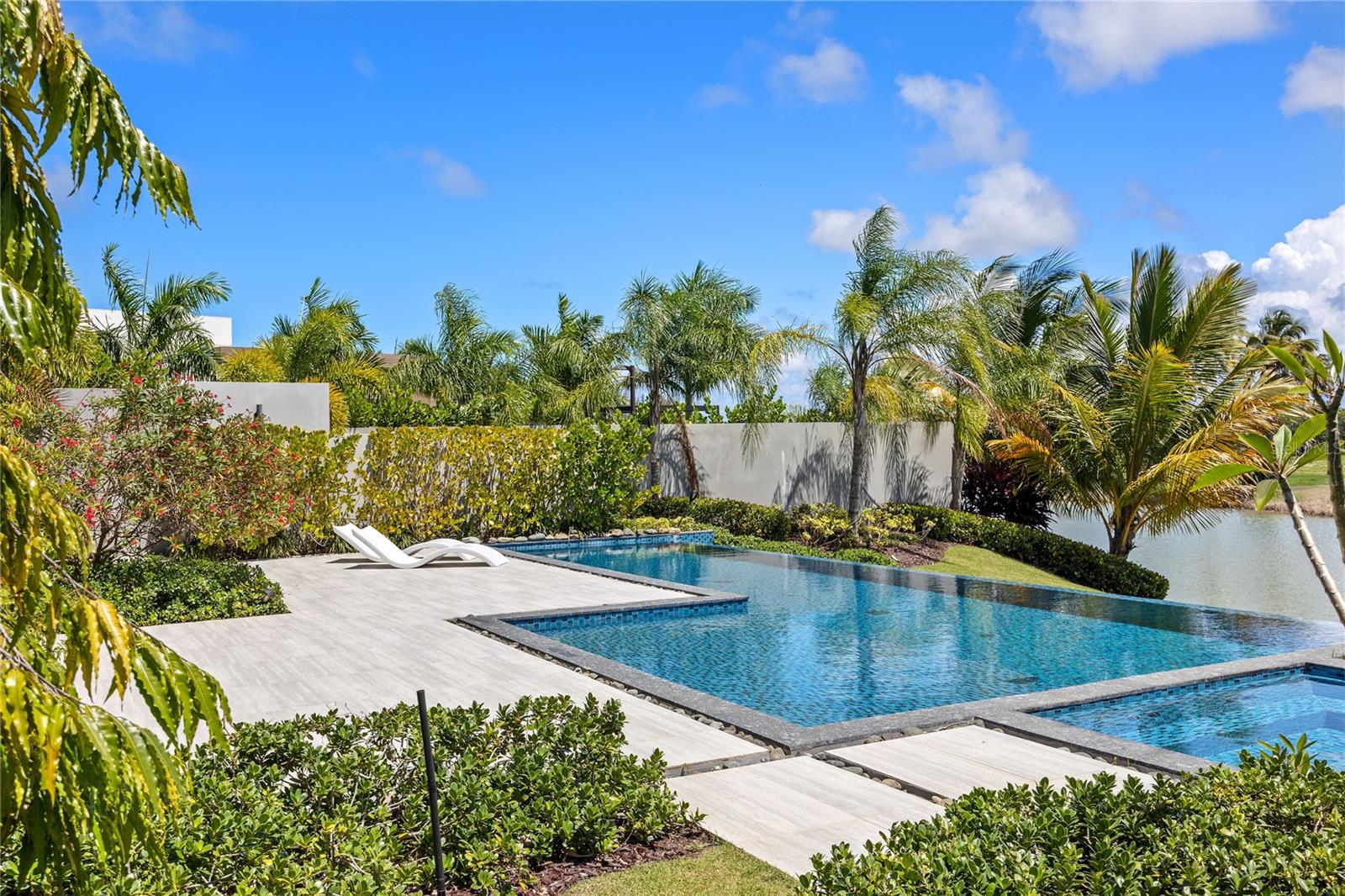 THE ISLES AT DORADO BEACH - Residential
