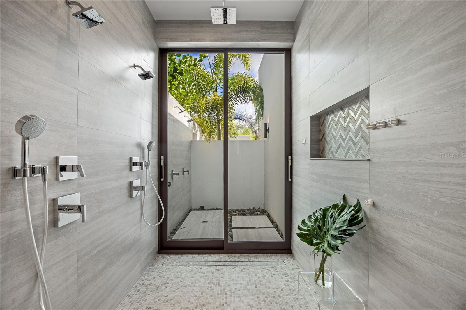 THE ISLES AT DORADO BEACH - Residential