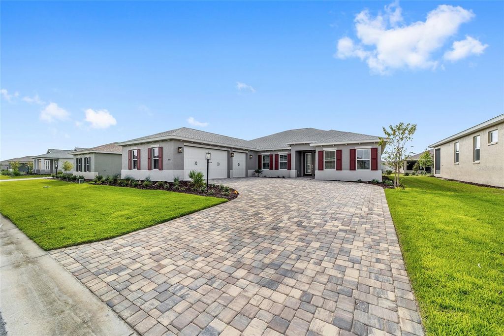 Photo of 8526 SW 99th Circle, Ocala, FL 34481 (MLS # OM710801)