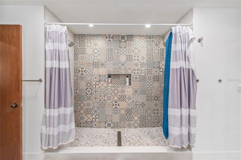 Tiny photo for 510 SE 19th Street, Ocala, FL 34471 (MLS # TB8484813)