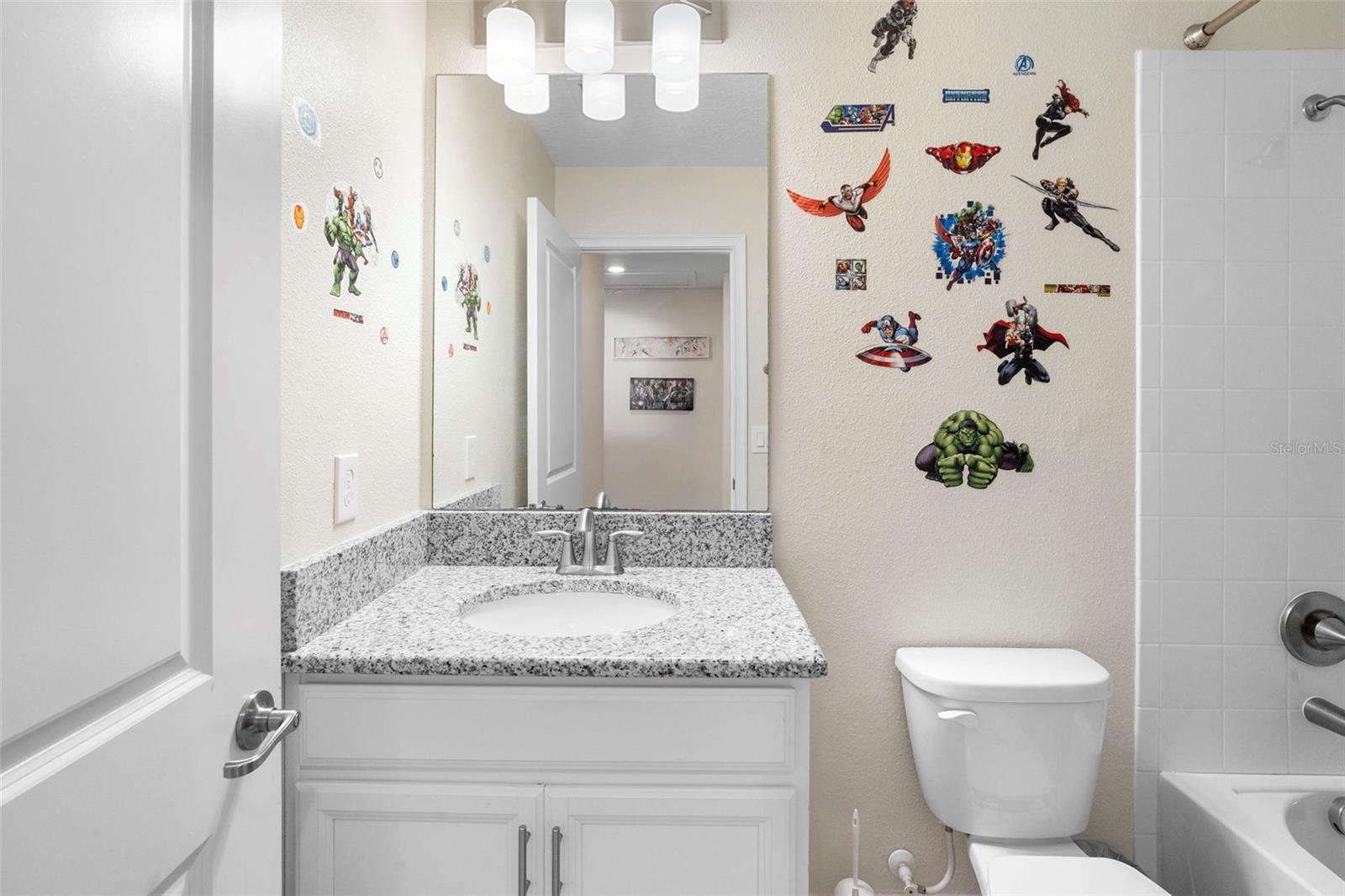 STOREY LAKE - Residential