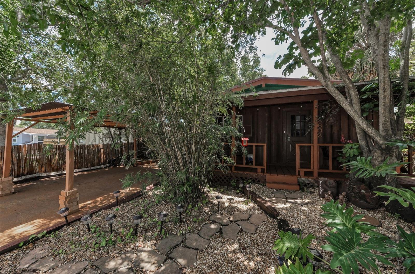 2602 CYPRUS DRIVE