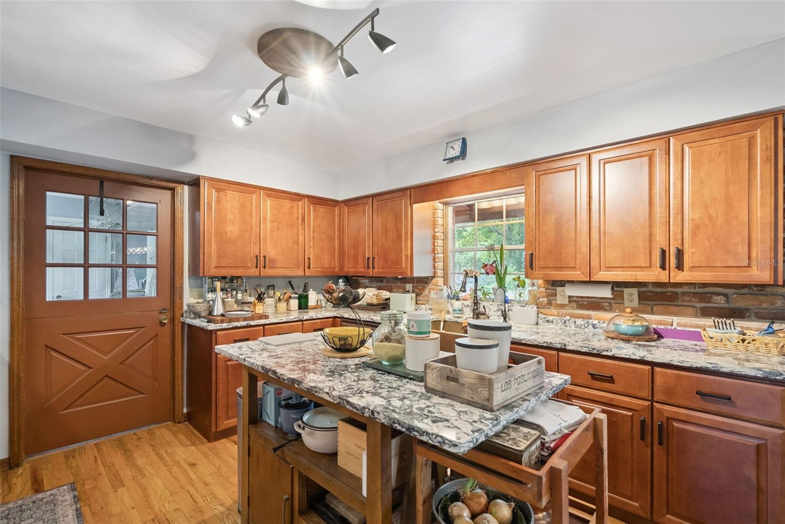 SANLANDO - Residential