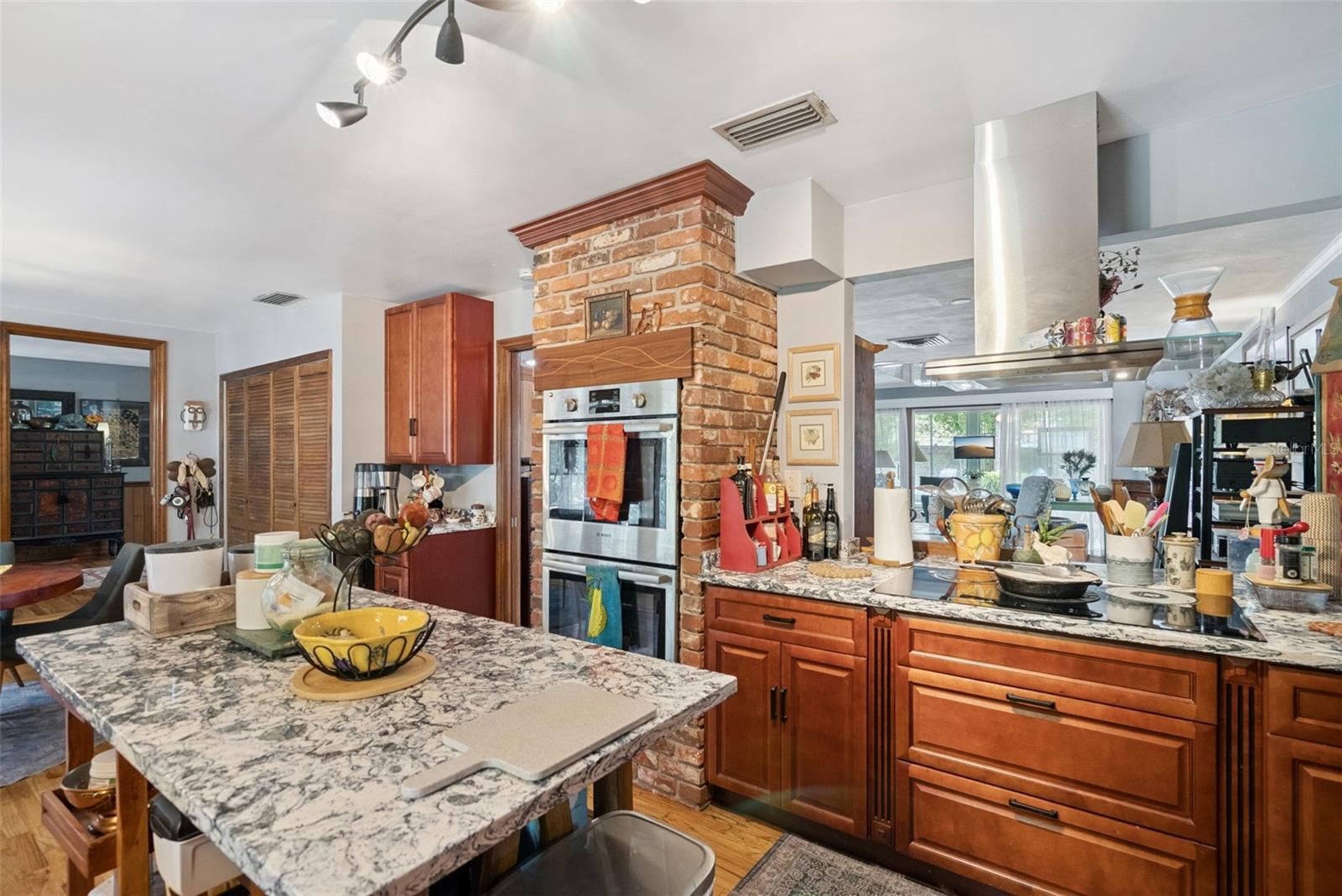 SANLANDO - Residential